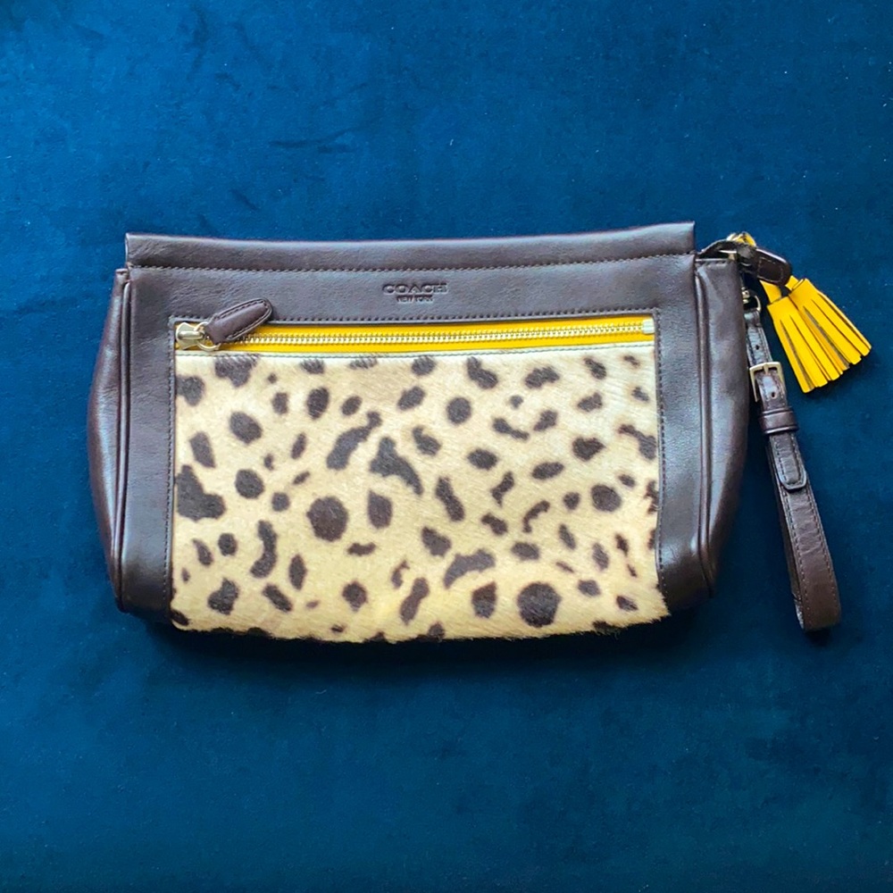 Vintage COACH clutch